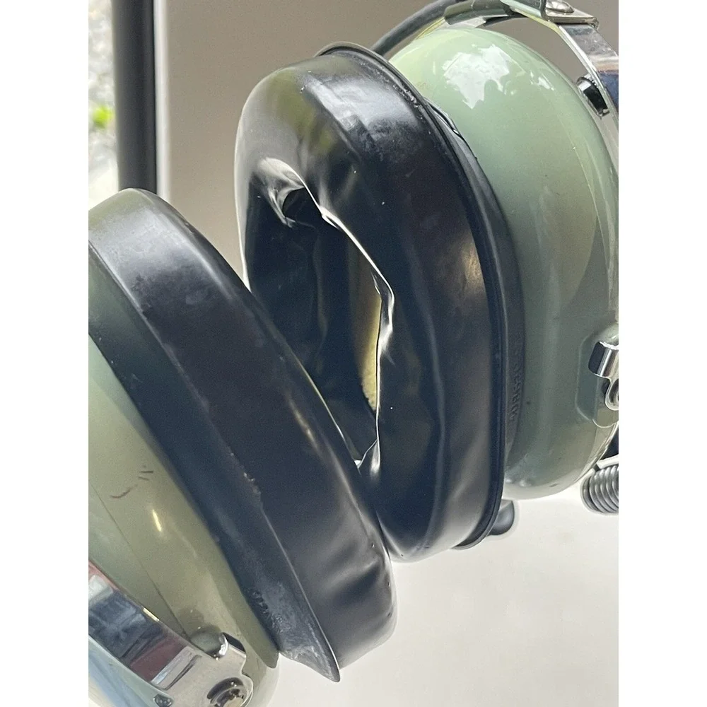 David Clark Aviation Headset Model H10-76 Untested